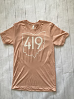 Lovie Apparel 419 T-Shirt - Peach + White